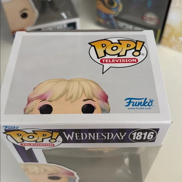 Funko Pop Wednesday Enid Sinclair #1816 - Picture 11 of 11
